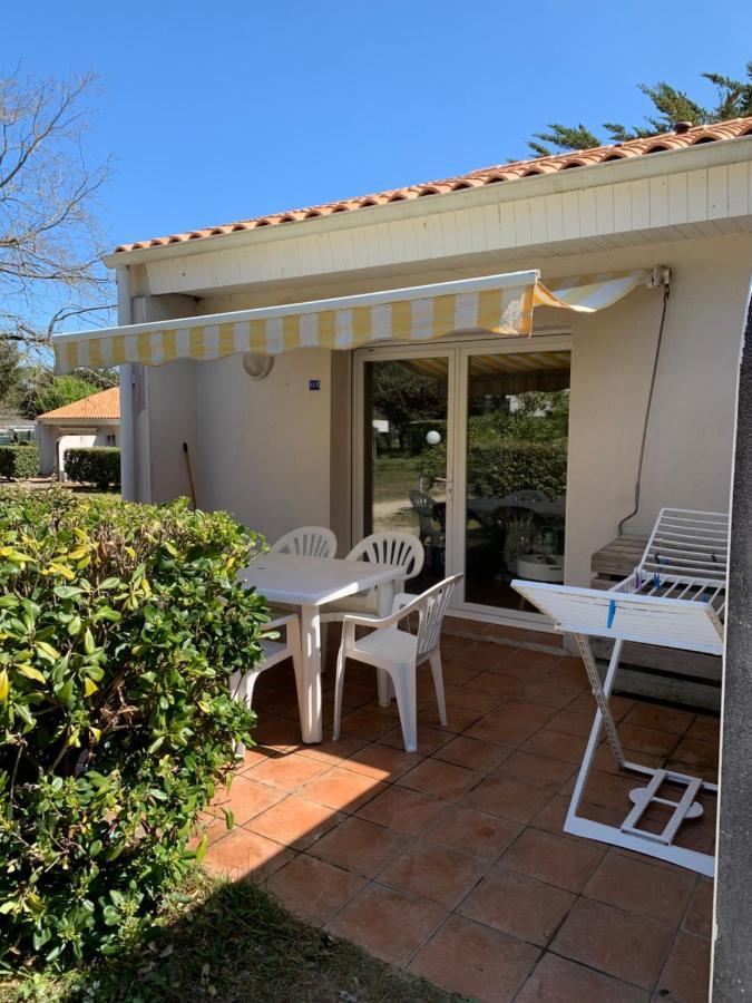 Maisonnette La Coti H5 Avec Piscine Interieure Chauffee, A 400 M De La Plage Et Menage De Fin Sejour Compris Saint-Georges-d'Oleron Ngoại thất bức ảnh