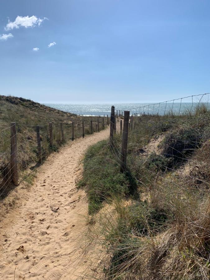 Maisonnette La Coti H5 Avec Piscine Interieure Chauffee, A 400 M De La Plage Et Menage De Fin Sejour Compris Saint-Georges-d'Oleron Ngoại thất bức ảnh