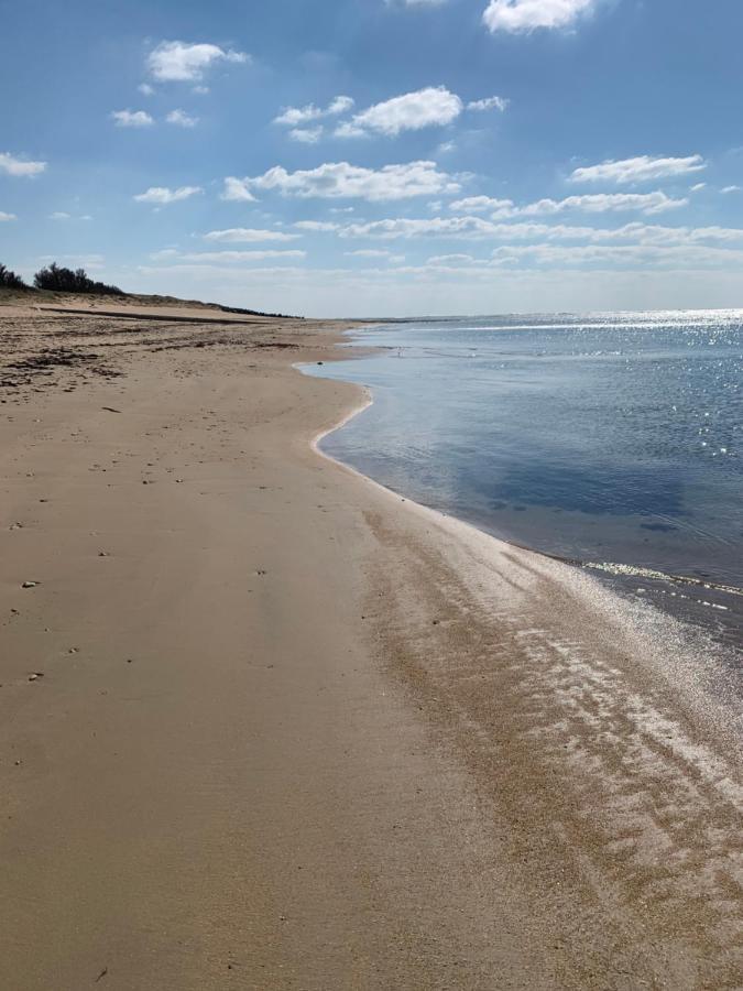 Maisonnette La Coti H5 Avec Piscine Interieure Chauffee, A 400 M De La Plage Et Menage De Fin Sejour Compris Saint-Georges-d'Oleron Ngoại thất bức ảnh